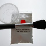 uv-poederset_met_kwast_rood